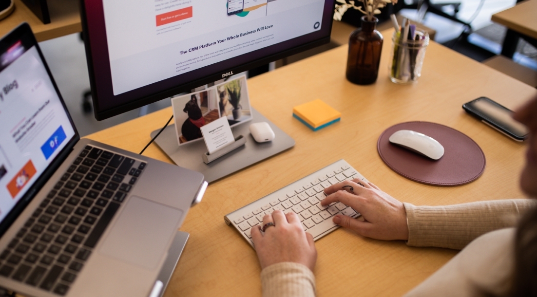 desk-closeup-industry-expertise